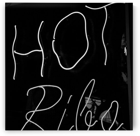 risckys hot ribs  square 815 Ribs 13k by Black And White