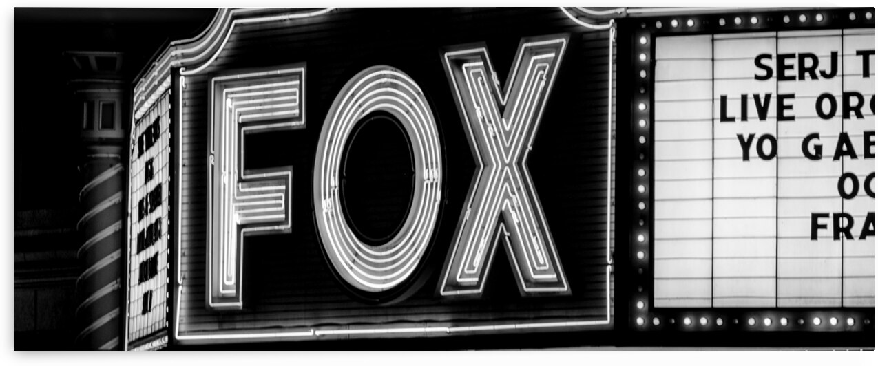 detroits fox theater  panoramic 3033 Detroits 13k by Black And White