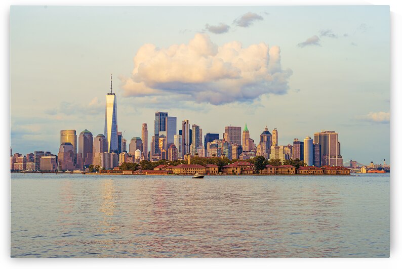 Manhatten Cloud by Geoffrey Prior