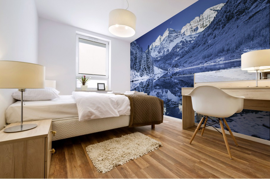 Maroon Bells Dressed in white Mural print