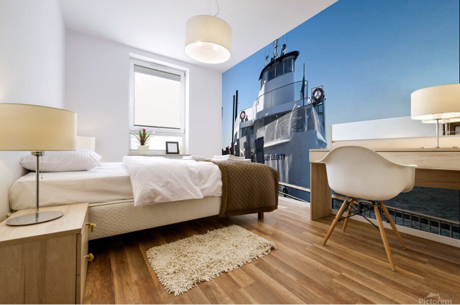 Lady Liberty Boat Mural print