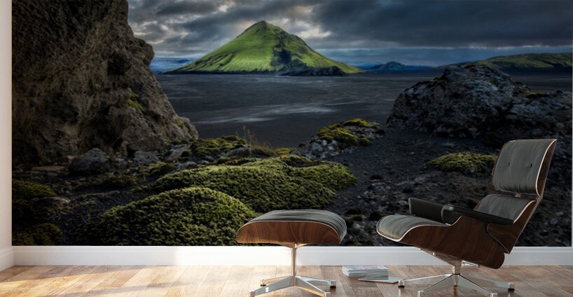 GREEN CROWN OF THE HIGHLANDS Wall Murals