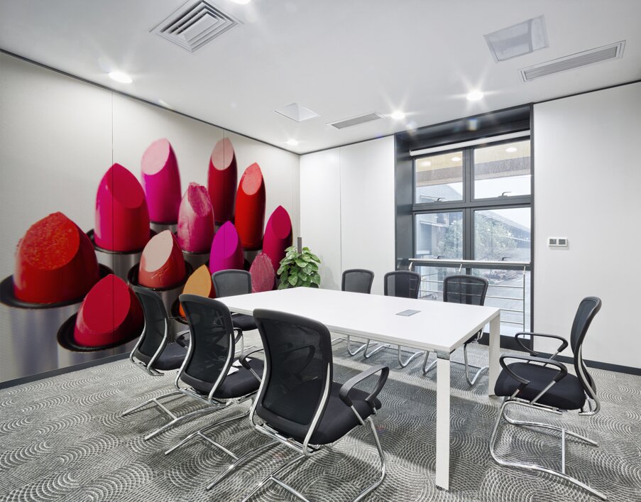 Tipping the cosmetic pallet Wall Printing