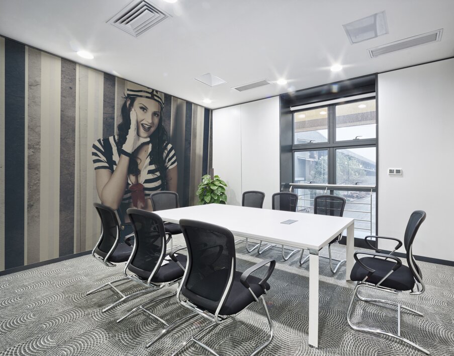 Young retro pinup woman shouting maritime surprise Wall Printing