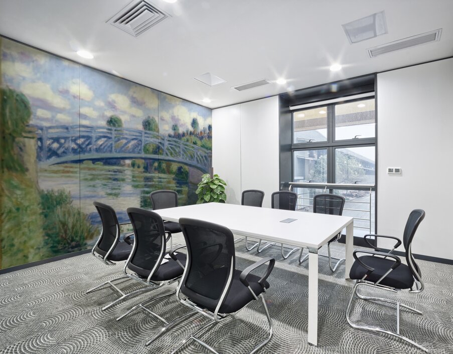 Glimmering Waterscape Wall Printing