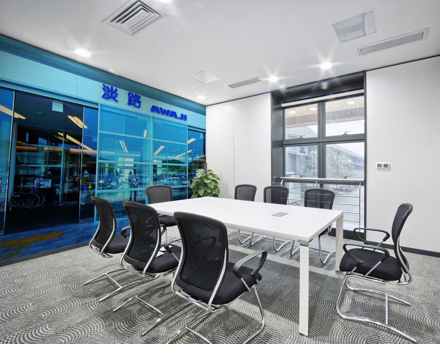 Japan-TA - Looking Thru the Shop Window Wall Printing