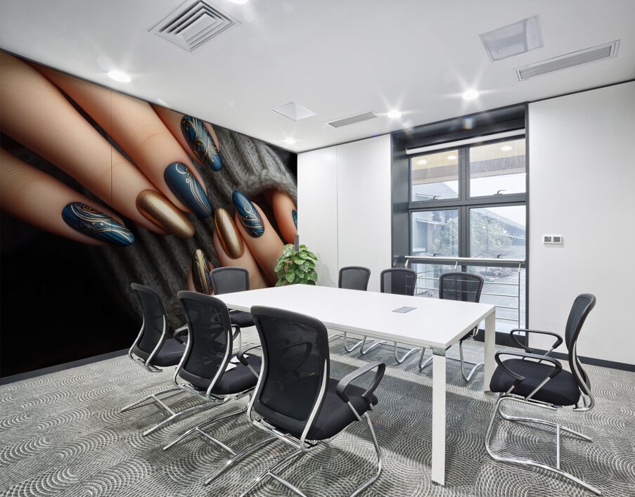 245 Close up of a woman s hand displaying a strik Wall Printing