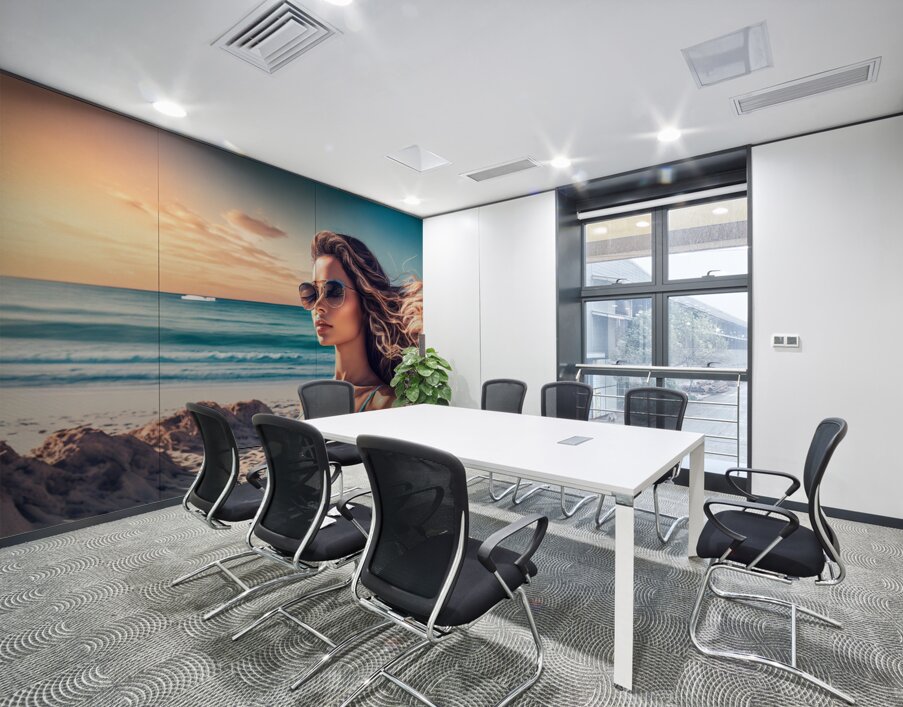 girl at beach Wall Printing