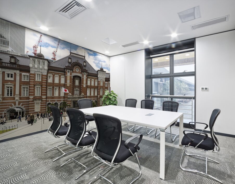 Tourists walking in front of tokyo station marunouchi  Wall Printing