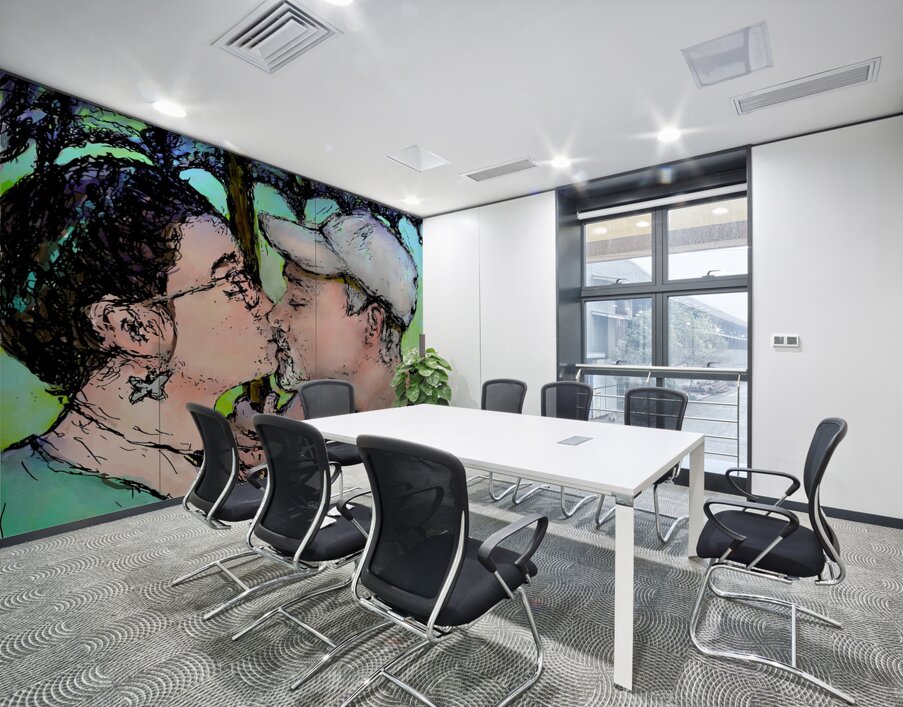 Lovers Kissing colored in   to be printed as 21 x Wall Printing