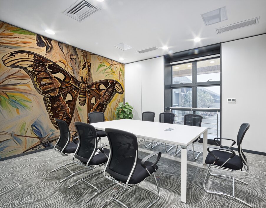 ArtXcl 194 atlas moth photo oil paint style Wall Printing