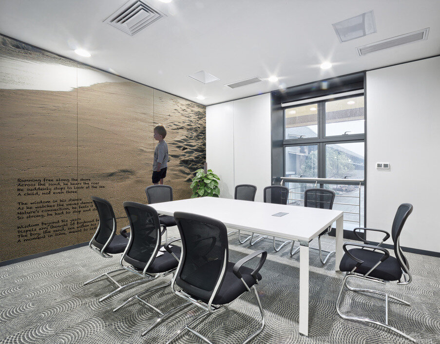 Boy on the Sand Wall Printing