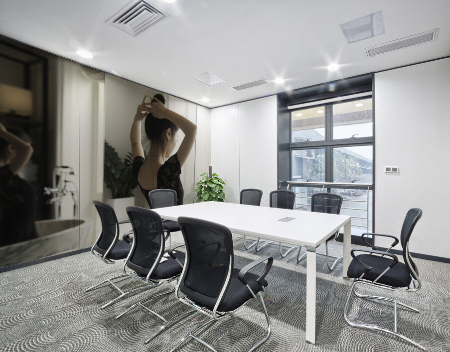 Ballerina portrait in a bathroom Wall Printing