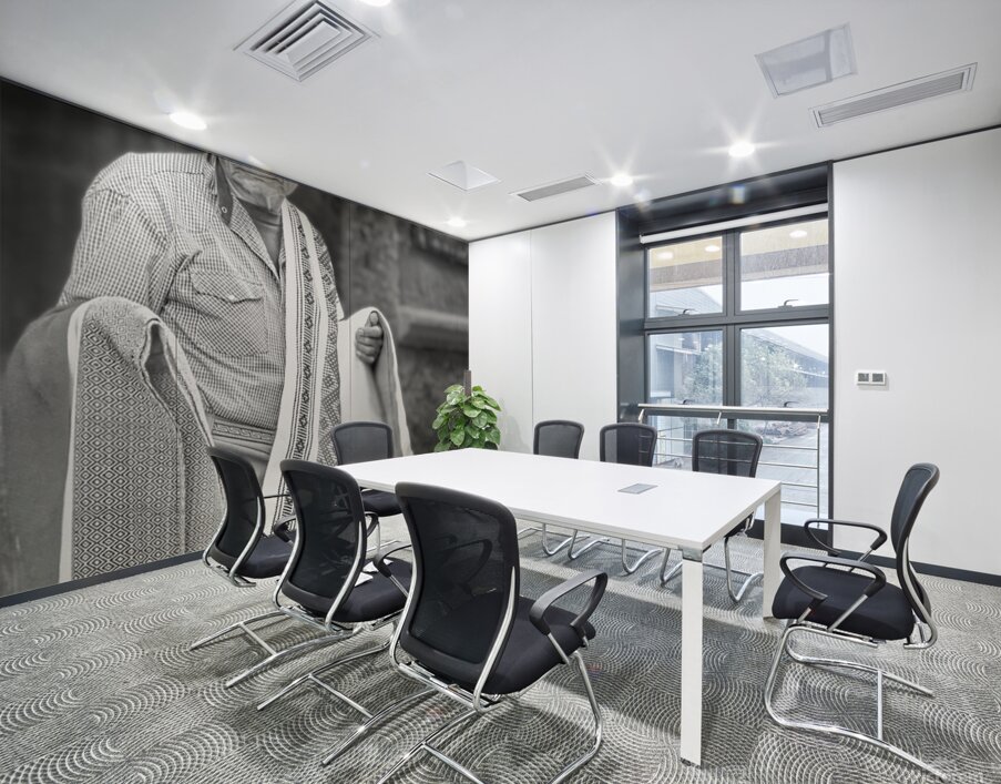 Man with Shawls Wall Printing