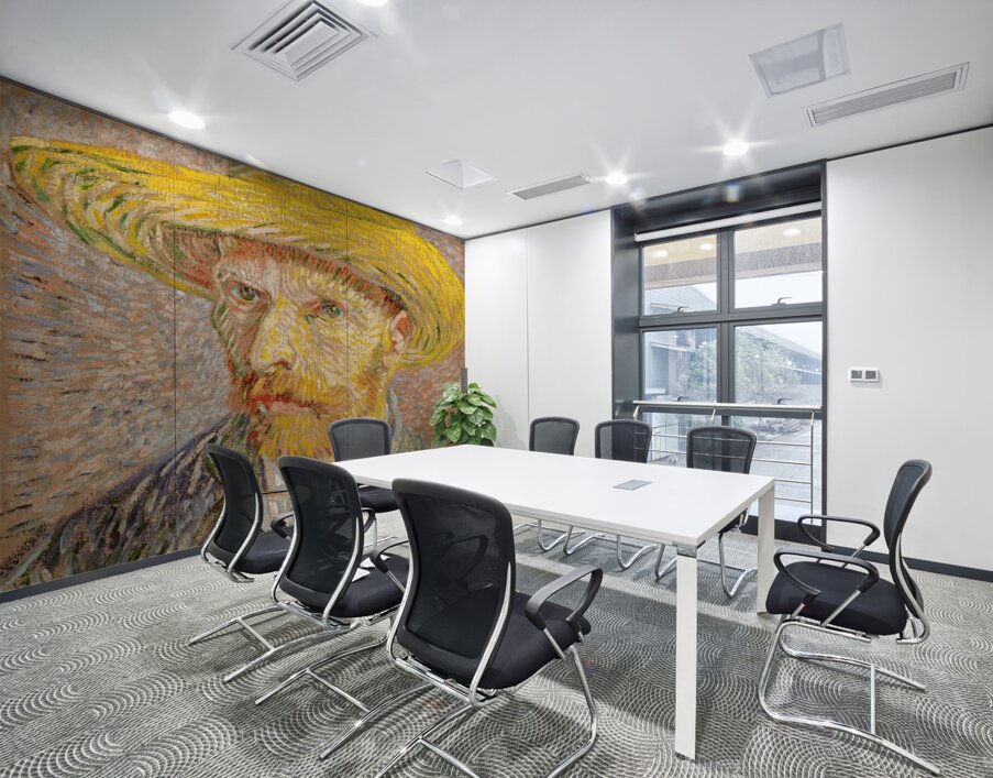 QCL 1187 – Self Portrait with a Straw Hat obver Wall Printing