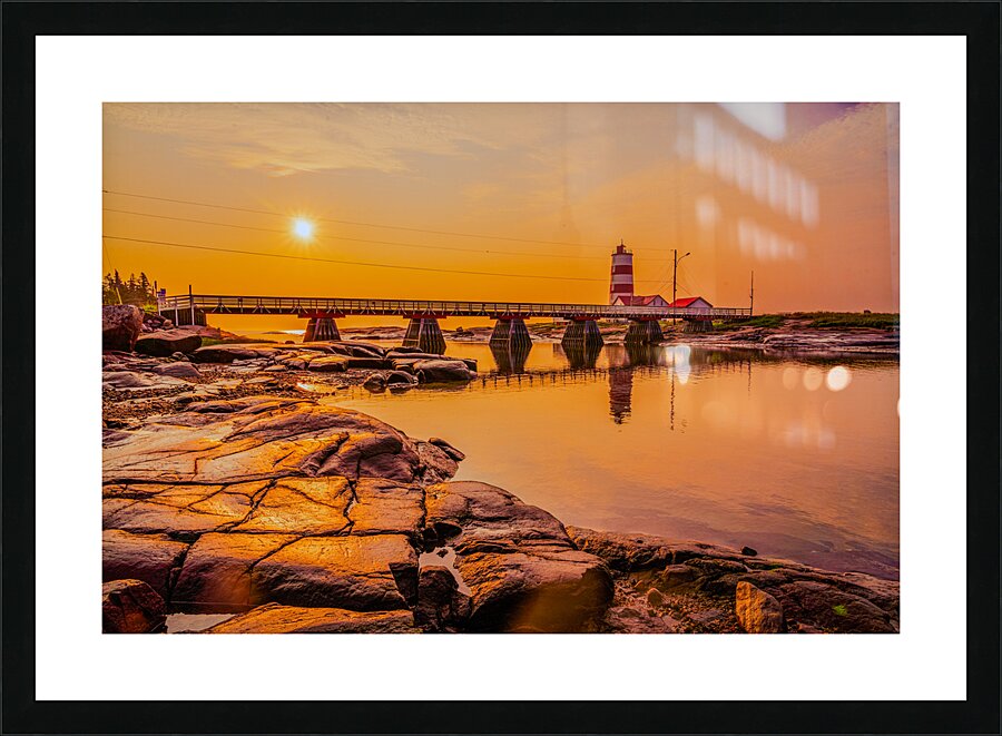 Pointe-des-Monts Sunrise Picture Frame Printing