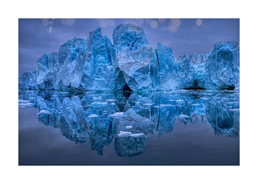 WALL OF ICE Picture Frame print