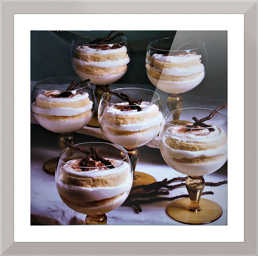 1228 Picture Frame print