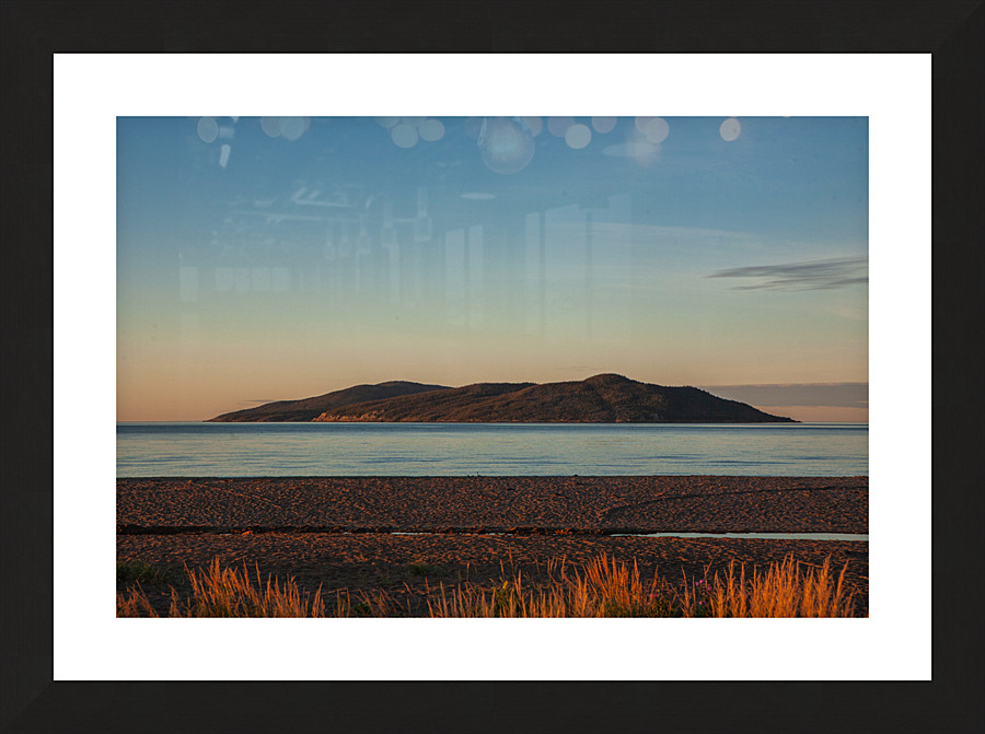 01092020 tirage isadora photo voyage côte nord. Picture Frame print