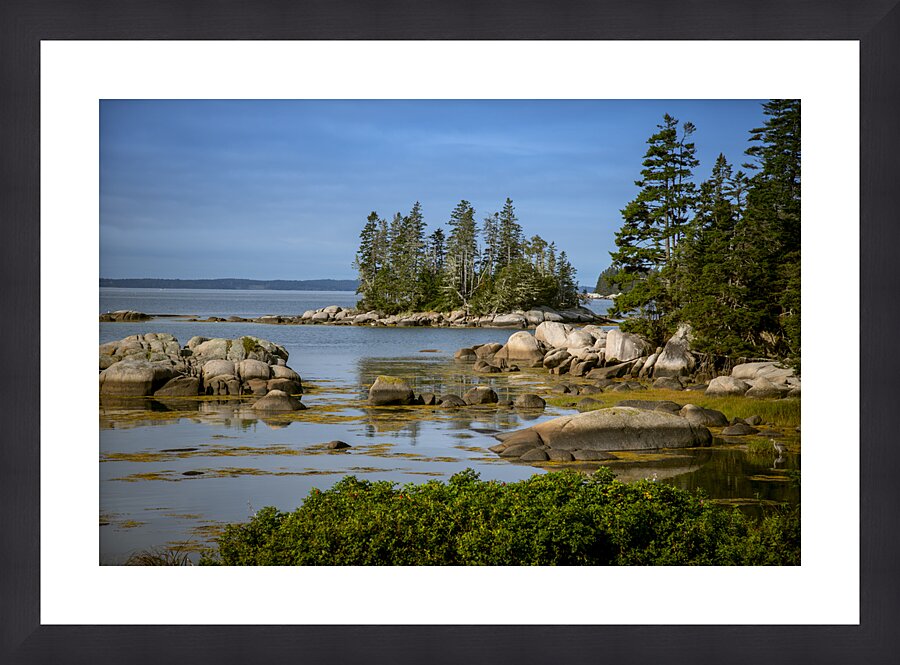 Calm Rocky Shore of Little Deer Isle in Maine Impression et Cadre photo
