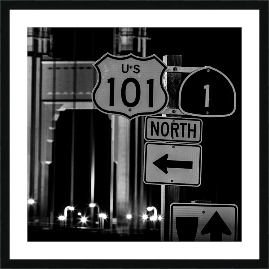 us101 california 1 north gg bridge  square 2895 O Picture Frame print