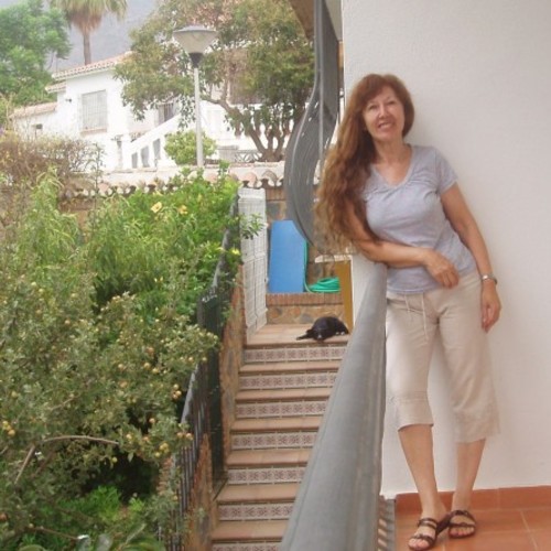 Gloria Gill 