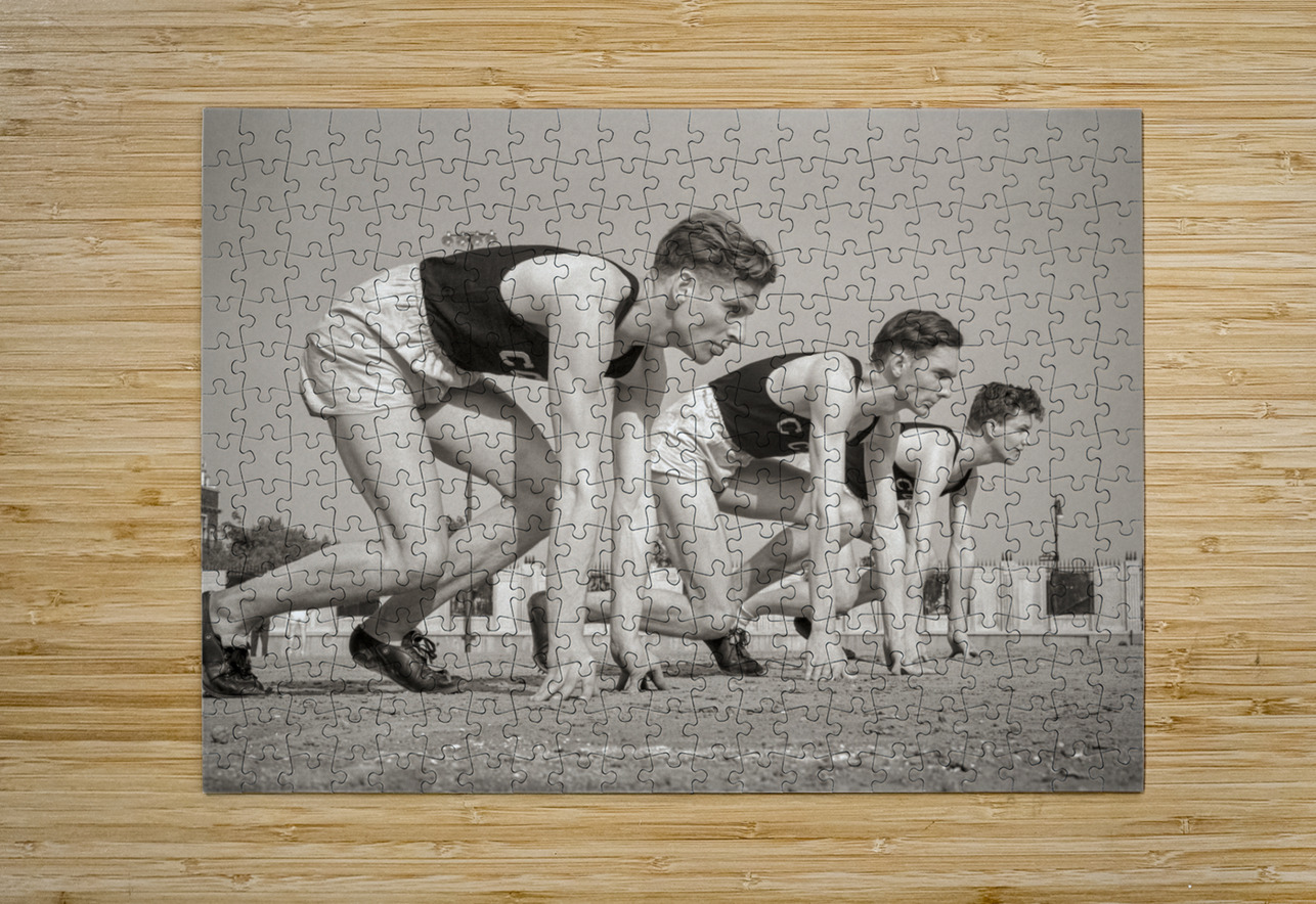 1940s THREE RUNNERS @ STARTING LINE FT RACE TRACK 231503 Panoramic Images Puzzle printing