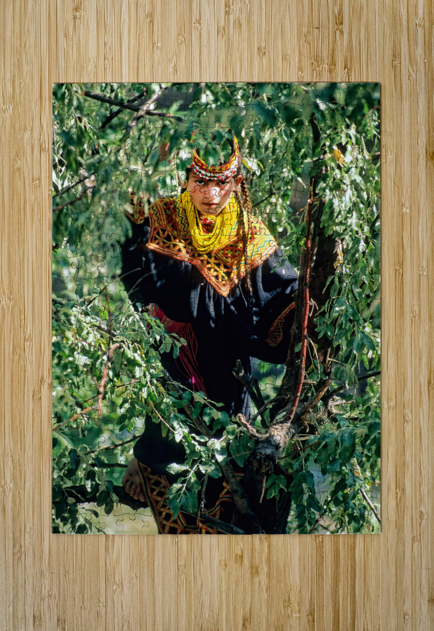 Pakistan. Life in a Kalash Village in Bumburet Valley Marco Brivio Puzzle printing