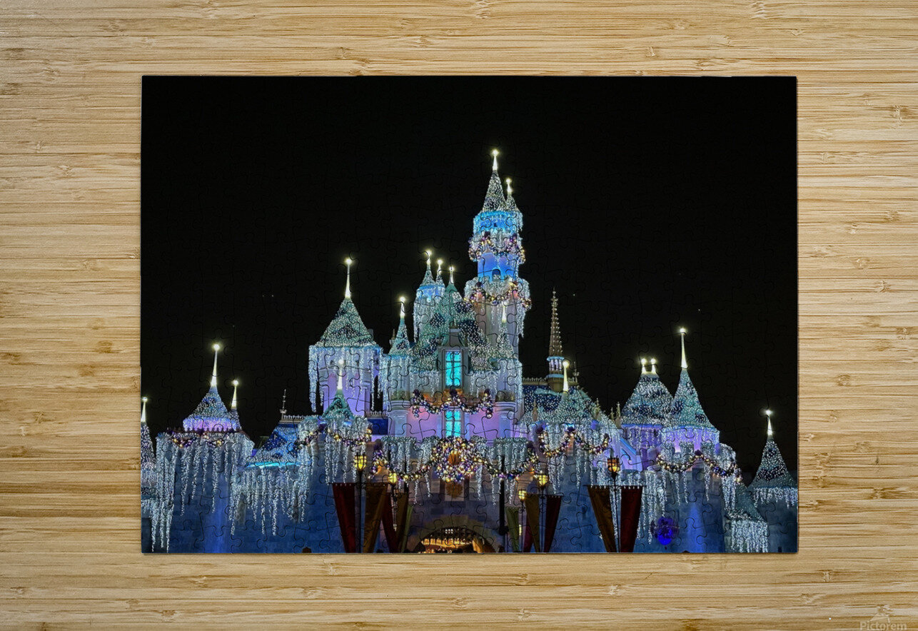 Disneyland Castle Griffstone Puzzle printing