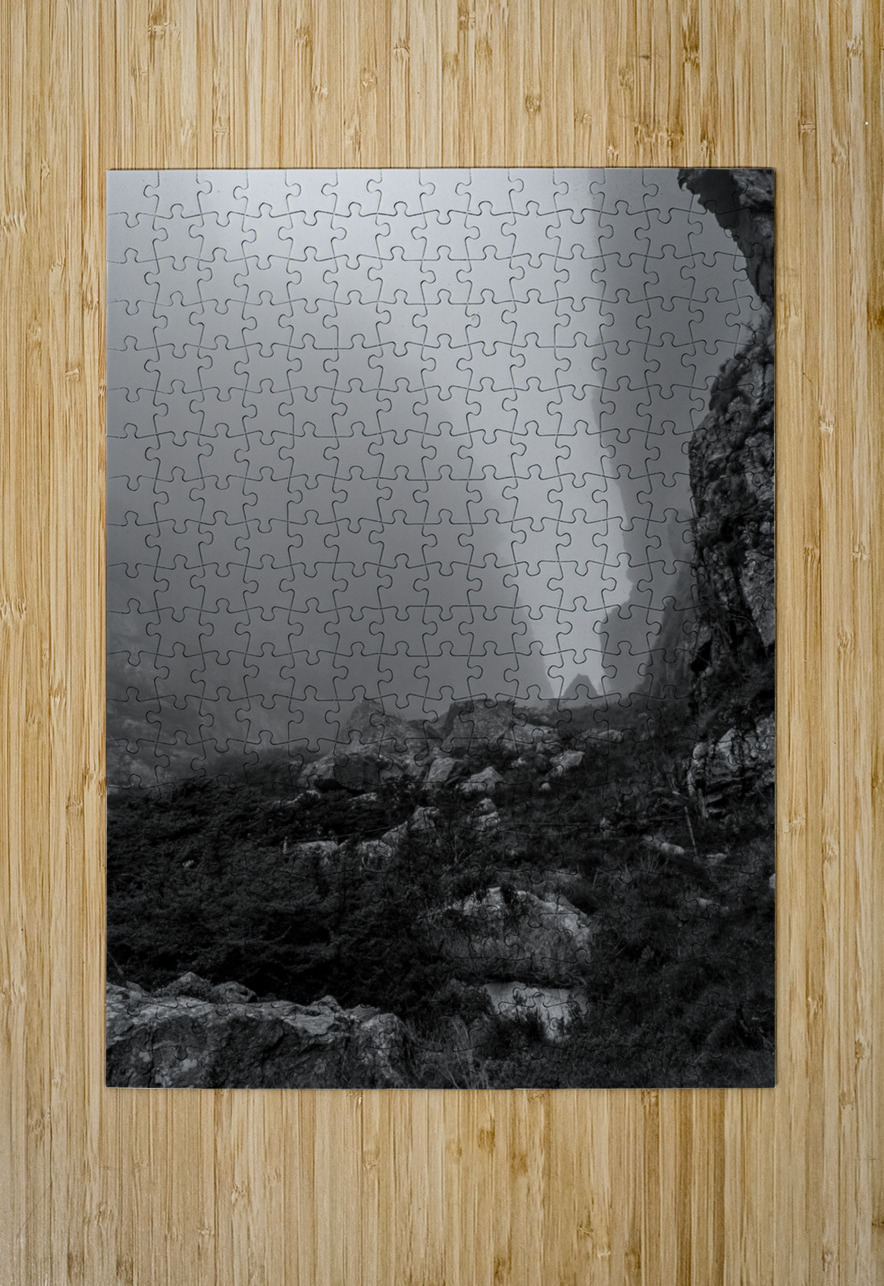 foggy platte klip gorge trail table mountain  ver Black And White Puzzle printing