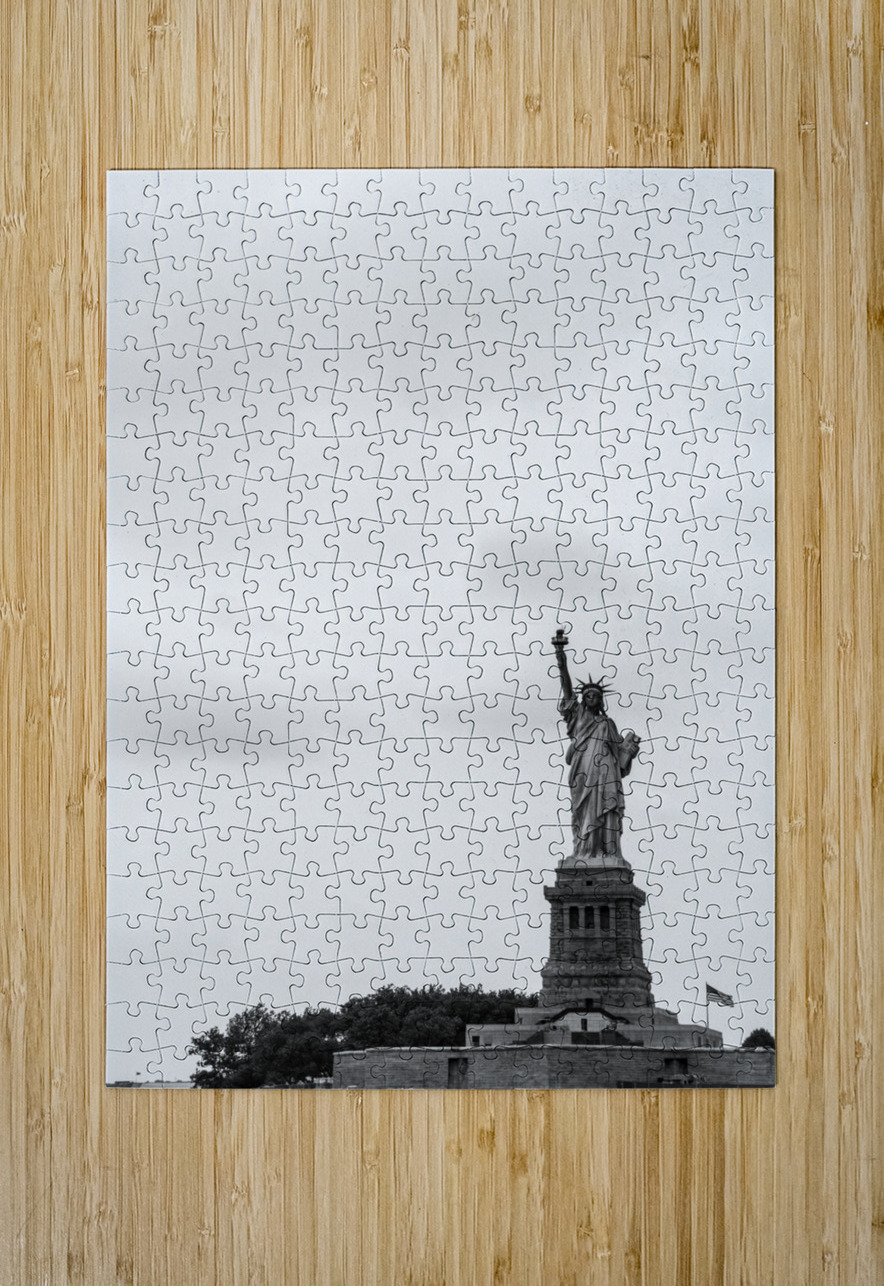 statue of liberty fort wood  vertical 1448 Fort 1 Black And White Puzzle printing