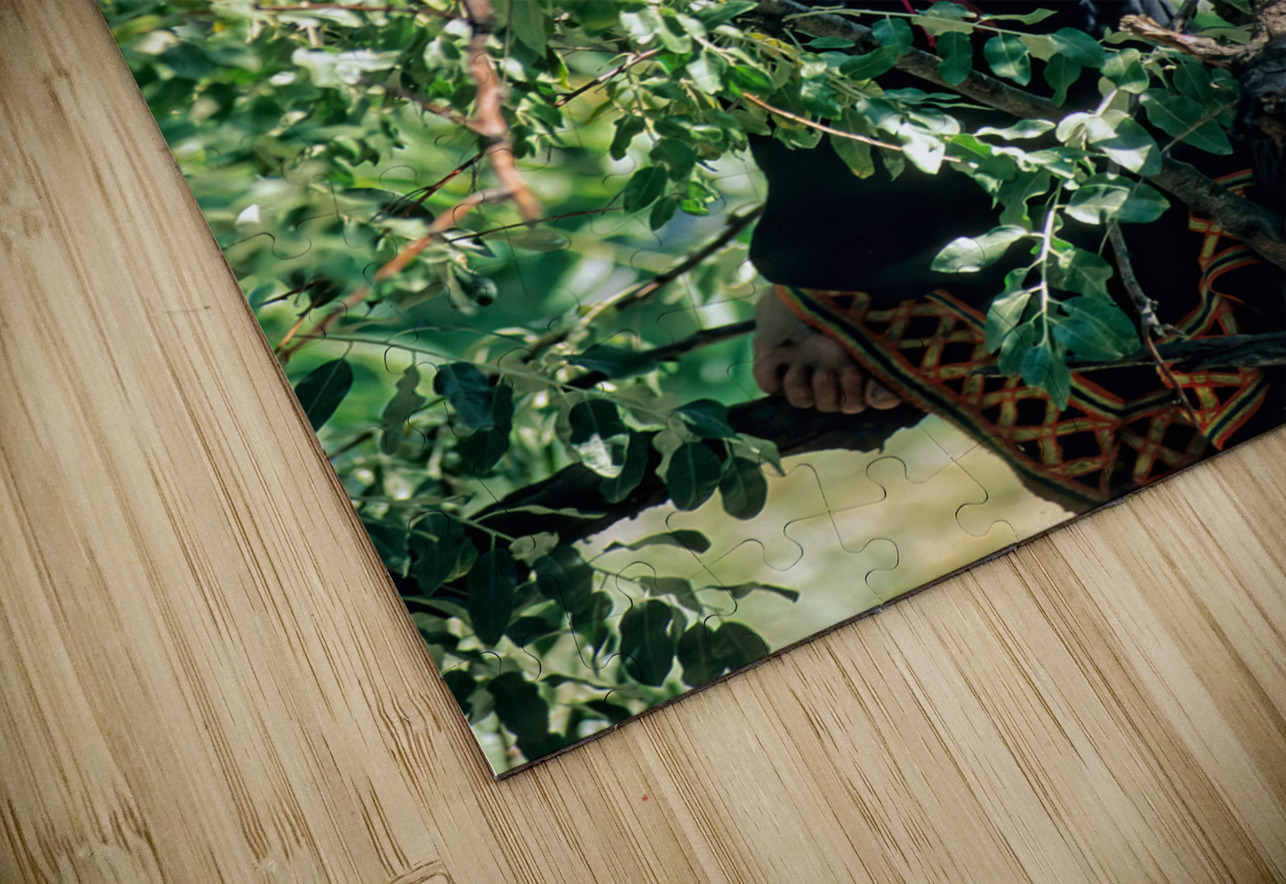 Pakistan. Life in a Kalash Village in Bumburet Valley Marco Brivio Puzzle