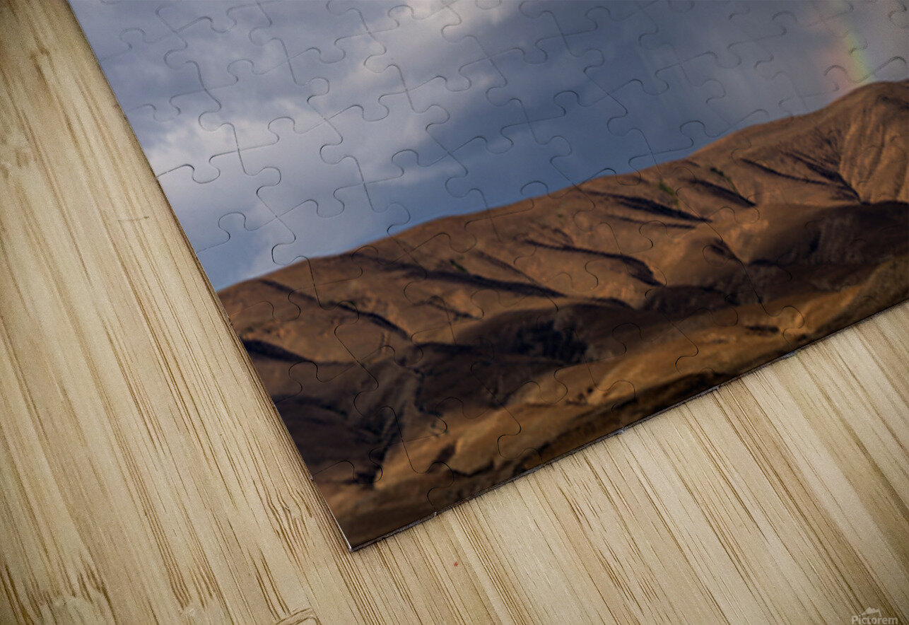 Rainbow with diagonal clouds over morning light on mountains Lisa von Biela Puzzle