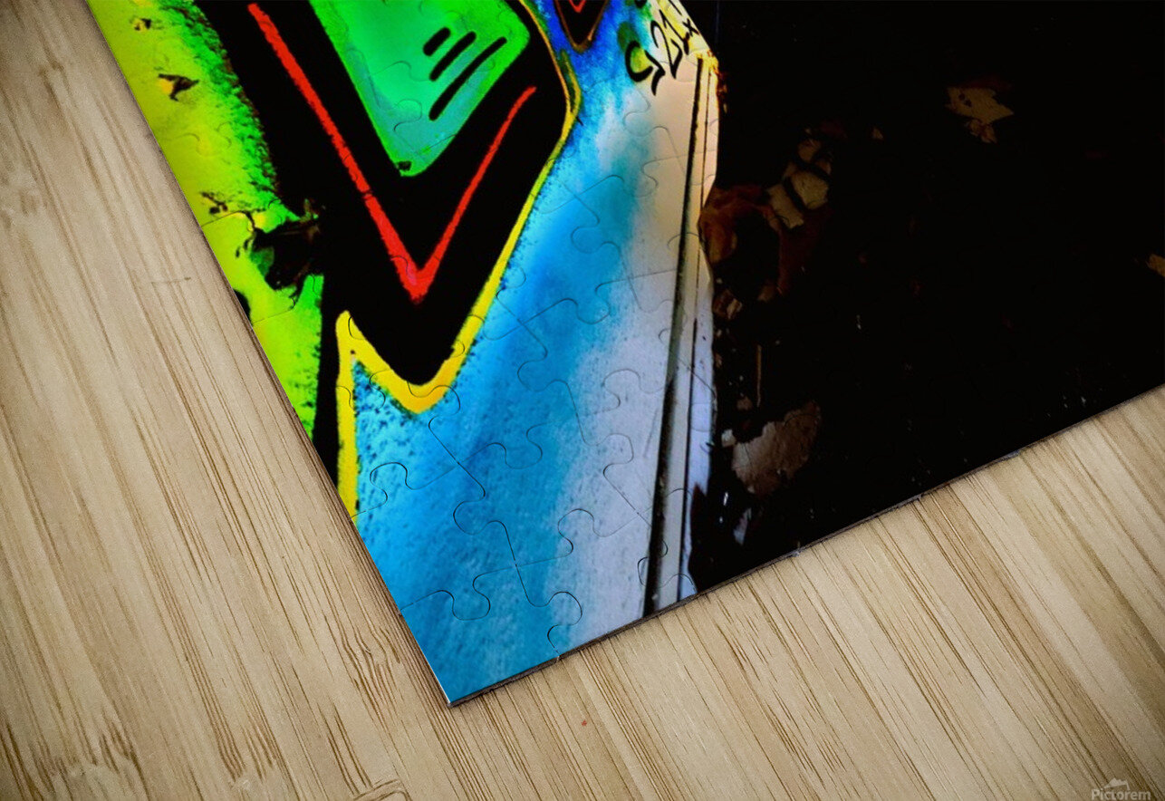 Glowing Grafiti On Decaying Hallway Of Abandoned Luxury Hotel Mr Apple Puzzle