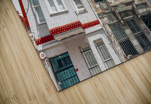 old and dilapidated wooden houses in the city of istanbul. Gualtiero Boffi puzzle