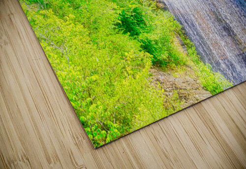 MOUNTAIN WATERFALL  Charles Herchert puzzle