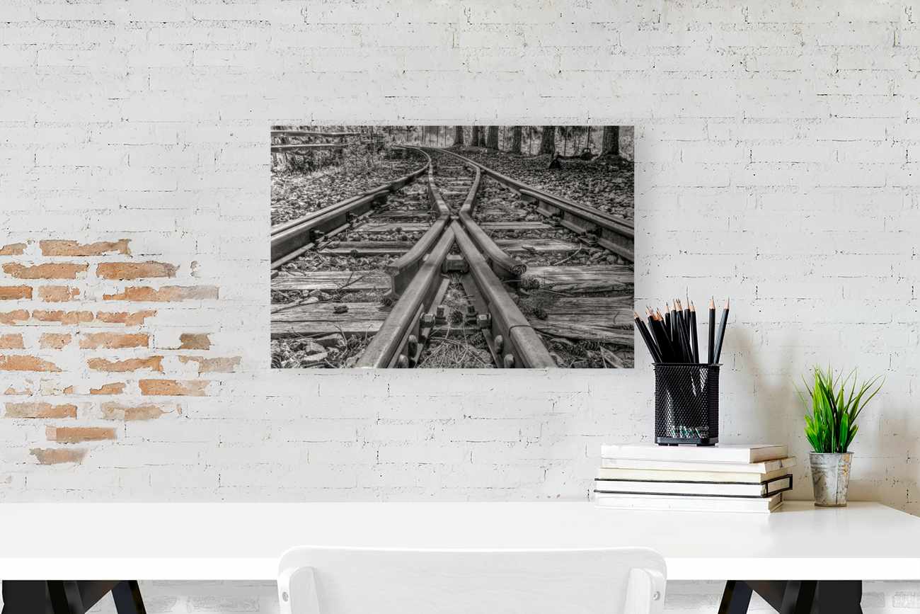 LONELY RAILS Art
