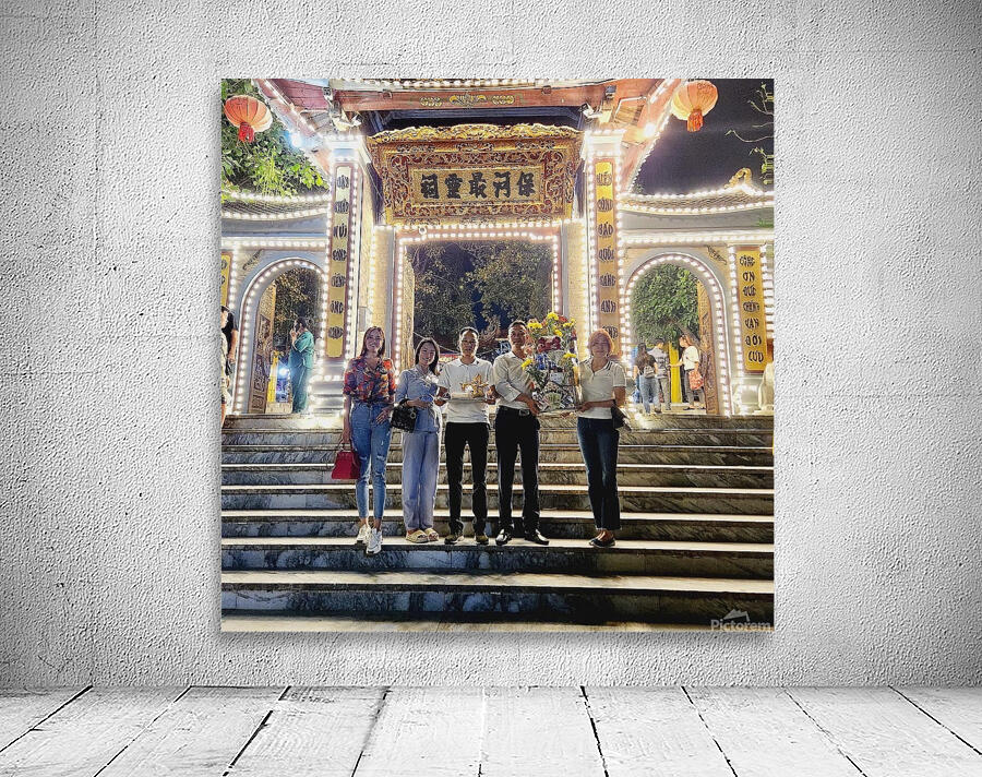 Photo of my whole family Wall Preview