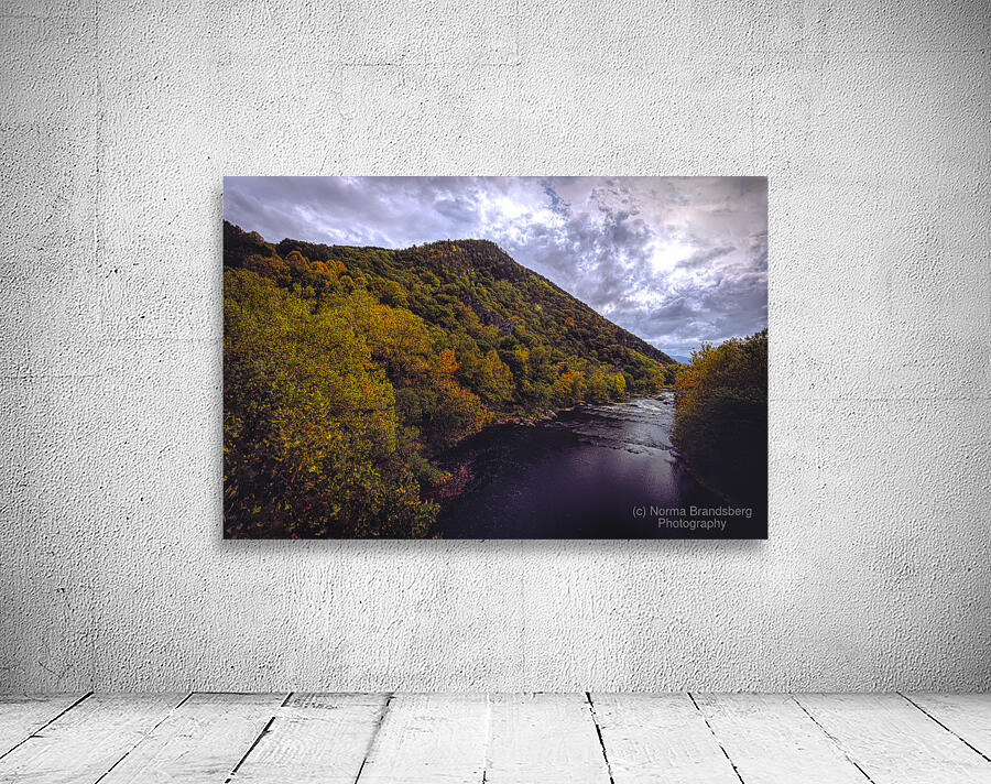 Lake Moomaw Gorge in Autumn Wall Preview