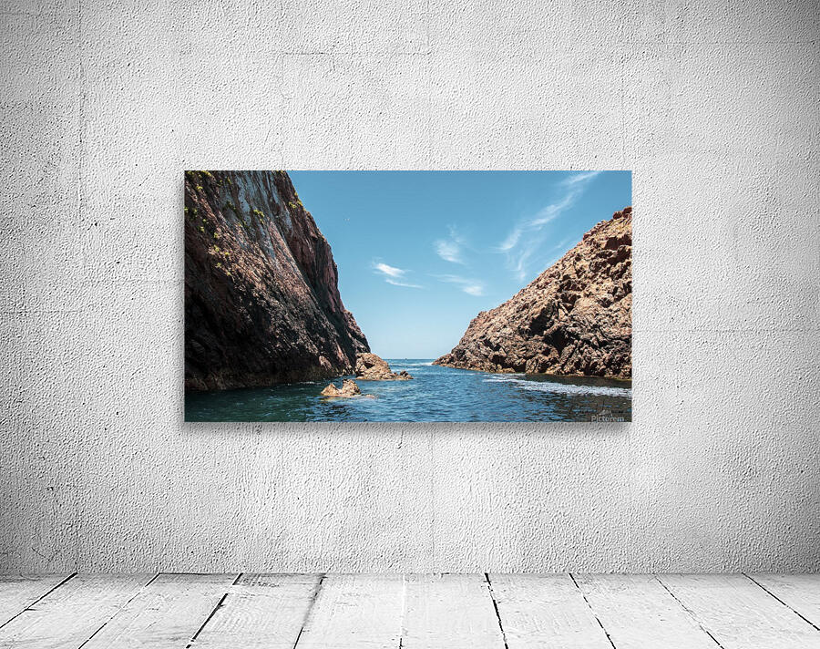 Ocean Canyon by By the C Media