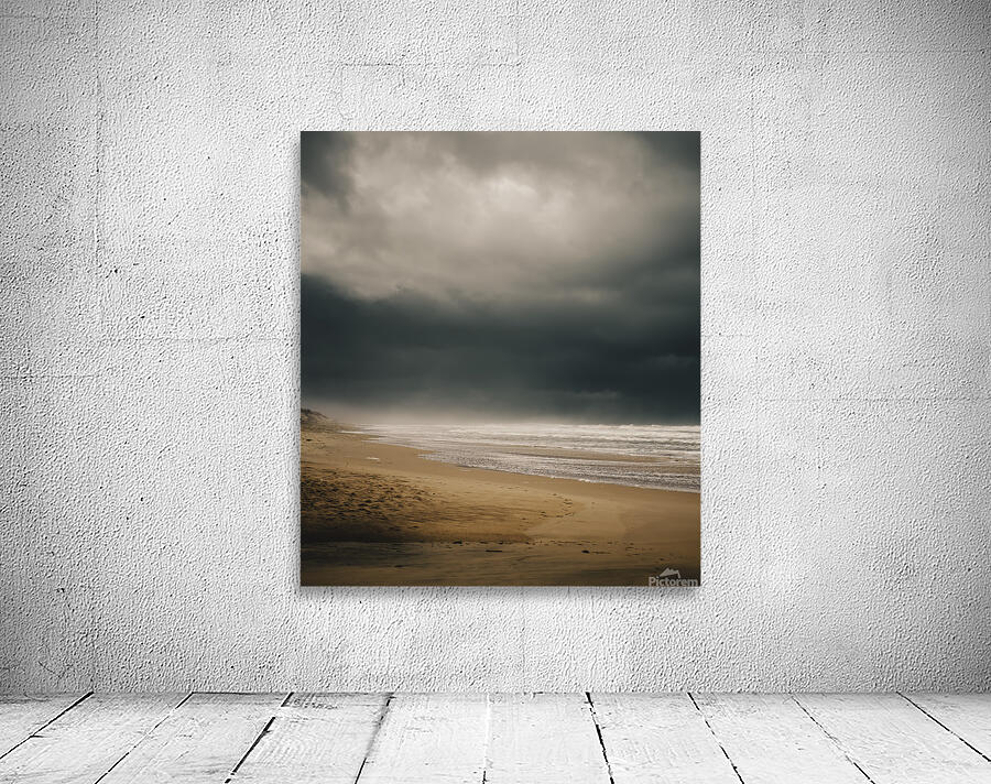 La plage sans soleil Wall Preview