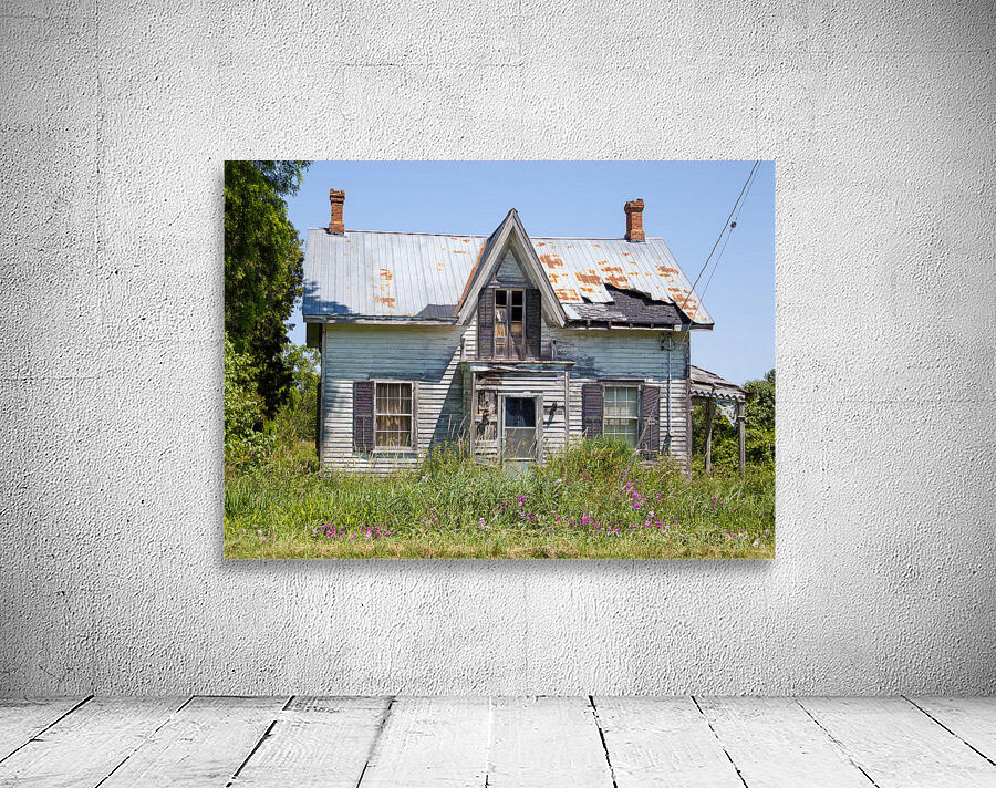 FIXER-UPPER FOR SALE Wall Preview