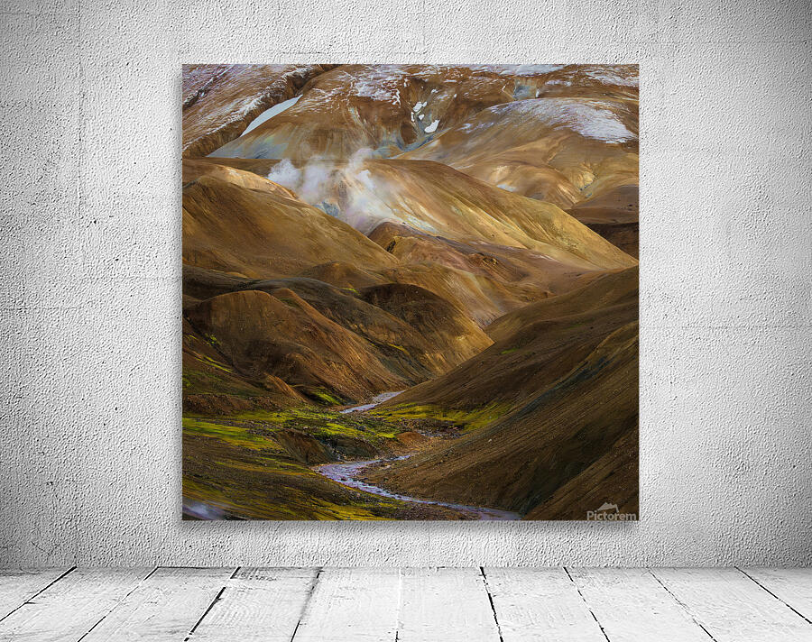 KERLINGARFJOLL Wall Preview