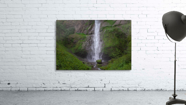 Upper Multnomah Falls Wall Preview