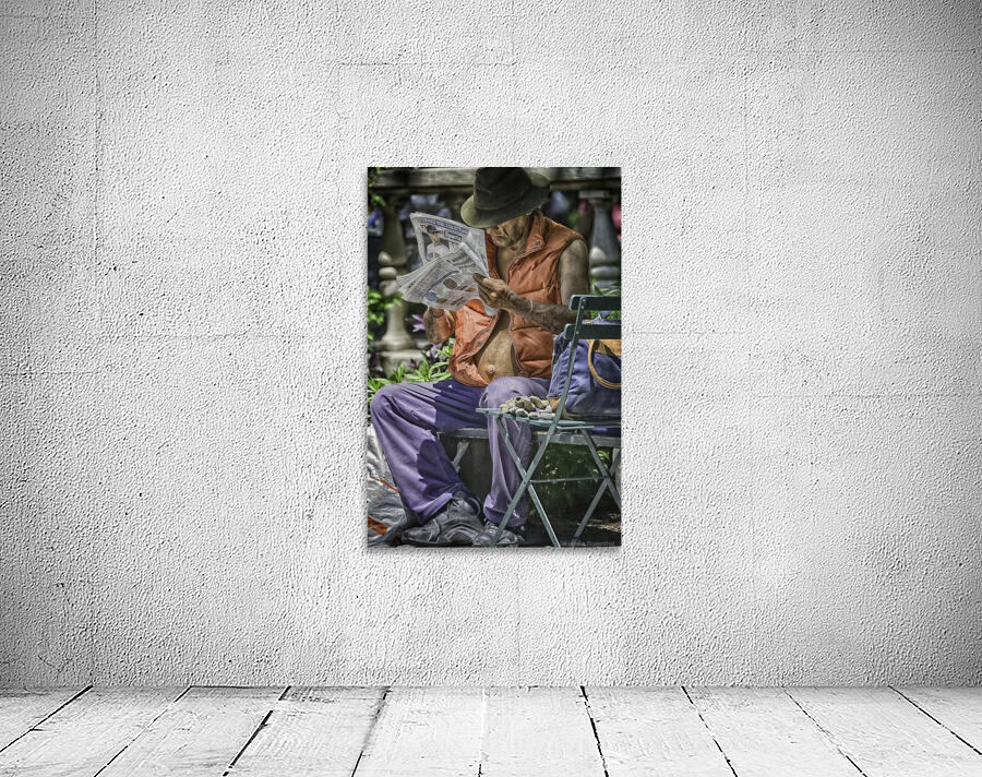 belly button Wall Preview