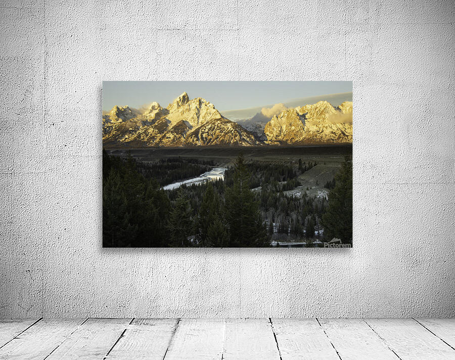 DSC 0153 1 sunrise dodged the line 20x30 sat Wall Preview