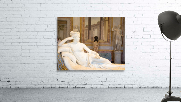 Classical statue of Pauline Bonaparte made by Antonio Canova Wall Preview
