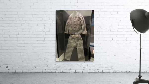 927931BE B207 4E6E A13B 38589FDC2A3D Wall Preview