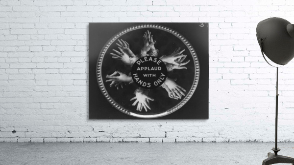 Please applaud with hands only Wall Preview