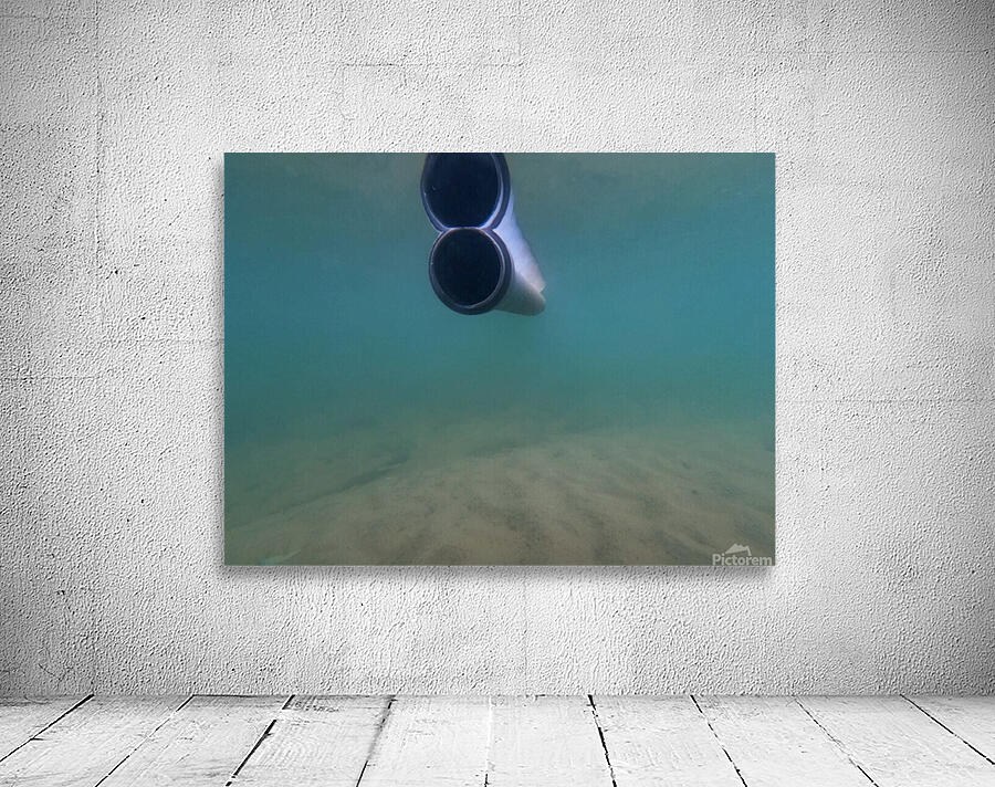 Underwater Tube Reflection Wall Preview